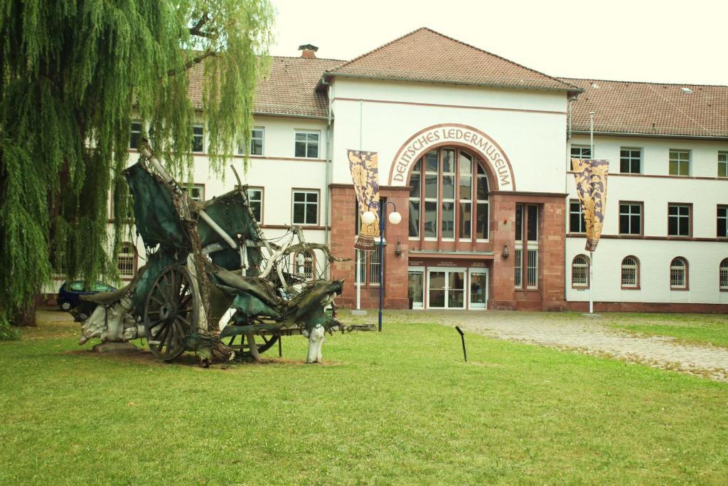 Hotel Am Ledermuseum Όφενμπαχ Εξωτερικό φωτογραφία